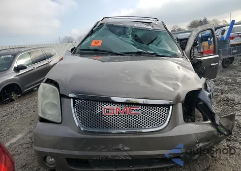 2011 GMC Yukon Denali z USA, uszkodzony, nr VIN 1GKS2EEF8BR210796